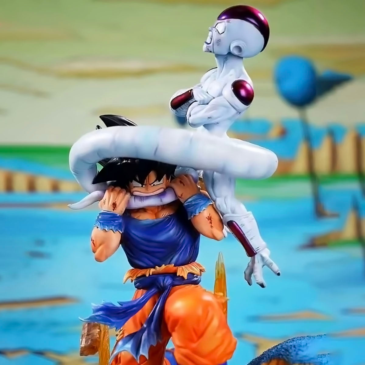 Dragon Ball - DRT010 - Bandai Dragon Ball Son Goku PVC Animation Figure Showdown with Frieza Super Saiyan Statue Toys Gifts
