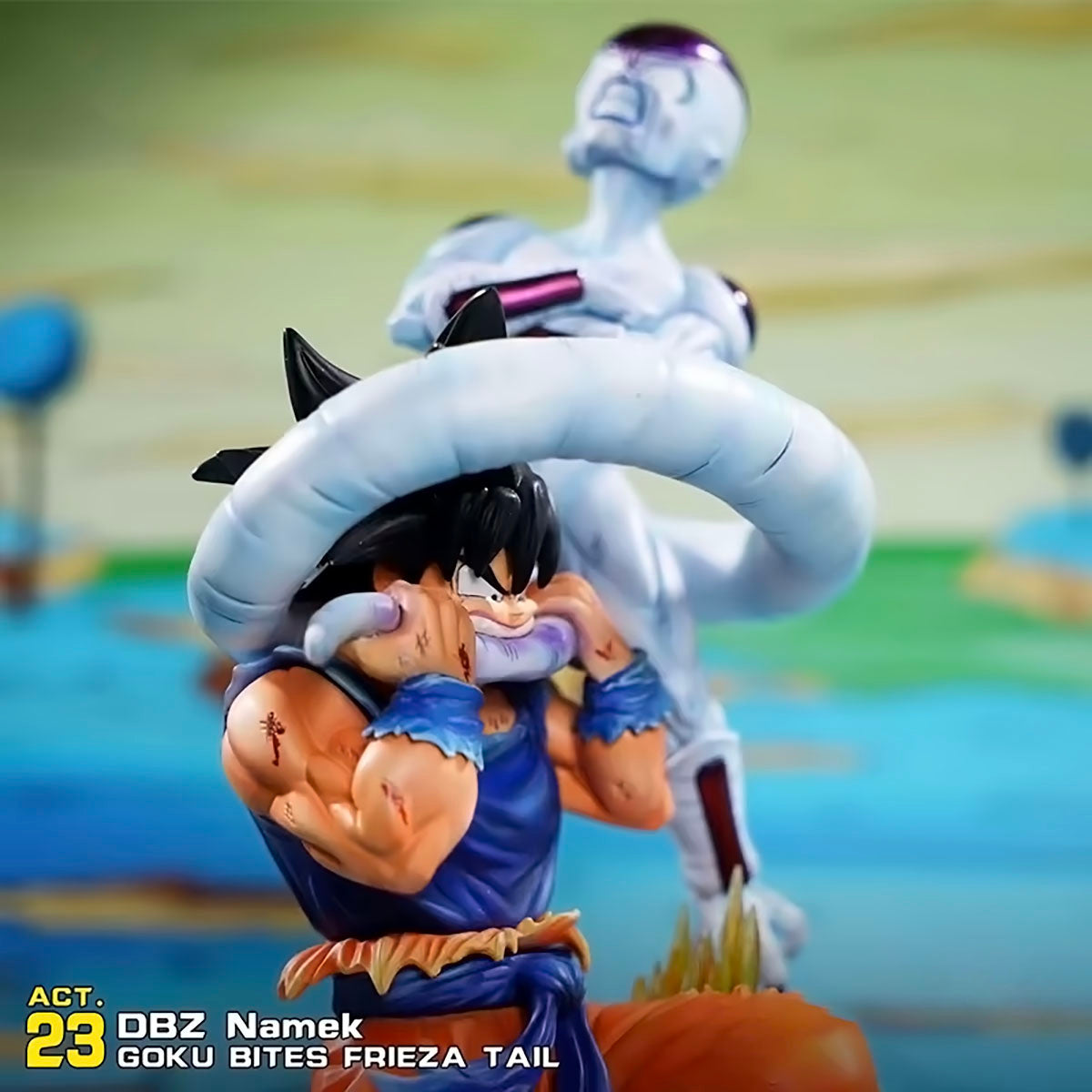 Dragon Ball - DRT010 - Bandai Dragon Ball Son Goku PVC Animation Figure Showdown with Frieza Super Saiyan Statue Toys Gifts